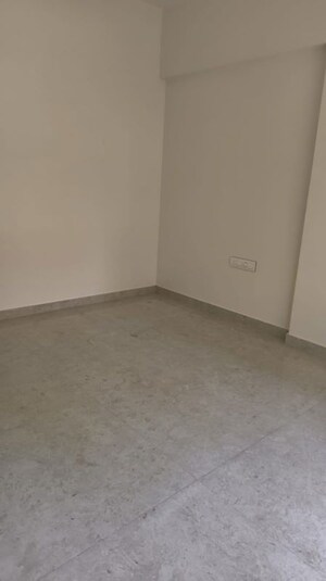 Bedroom in 2 BHK Apartment at Chembur – for Rent