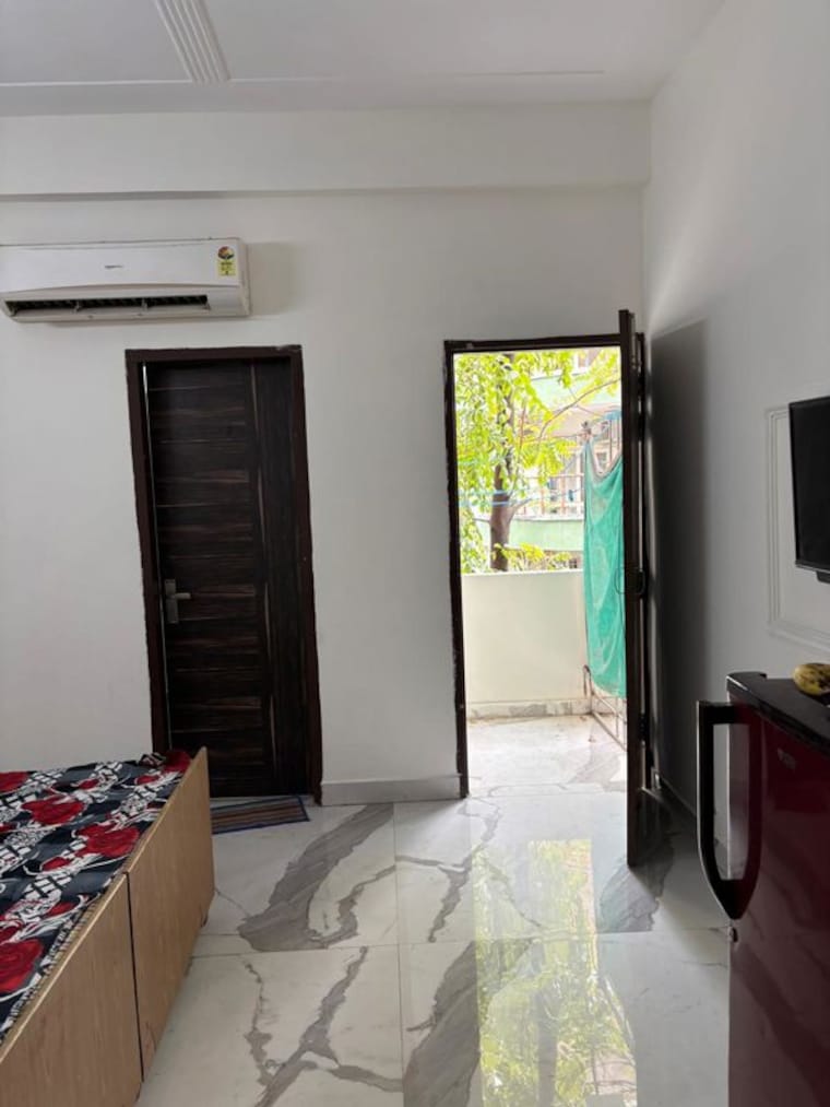 Bedroom, vip road Studio 750 Sq.Ft. Apartment In Vip Road Zirakpur 10206595