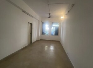 Room in 2 BHK Apartment at Shyam Niwas CHS, Cumbala Hill – for Sale