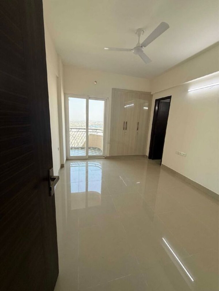 Room, crc-sublimis 2.5 Bedroom 1170 Sq.Ft. Builder Floor In Sector 1 Greater Noida Greater Noida 10205644
