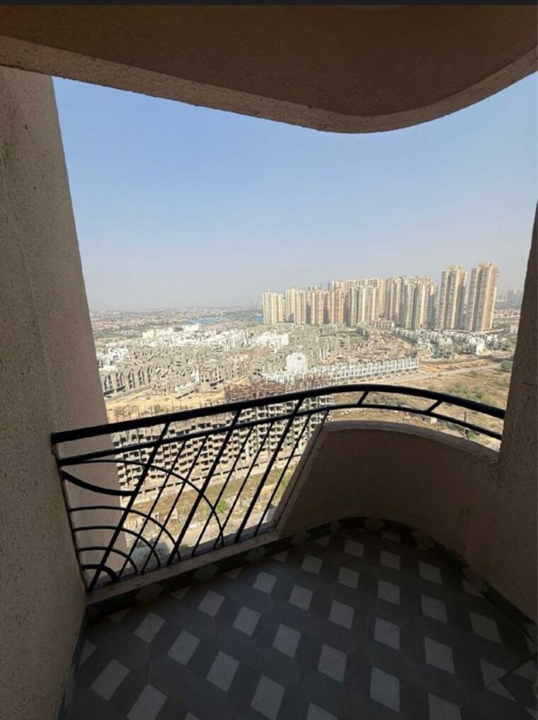Balcony, crc-sublimis 2.5 Bedroom 1170 Sq.Ft. Builder Floor In Sector 1 Greater Noida Greater Noida 10205644