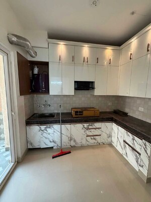 Kitchen in 2.5 BHK Builder Floor at CRC Sublimis, Sector 1 Greater Noida – for Rent