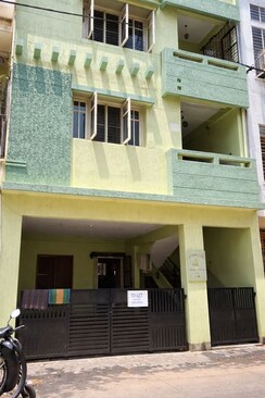 3 BHK + Pooja Room Independent House For Rent in Hosakerehalli