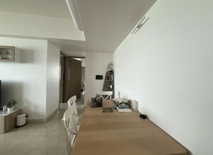 Parking in 3 BHK Apartment at Lodha Seamont, Malabar Hill – for Sale