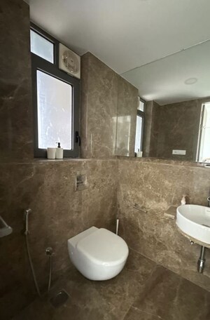 Bathroom in 3 BHK Apartment at Lodha Seamont, Malabar Hill – for Sale