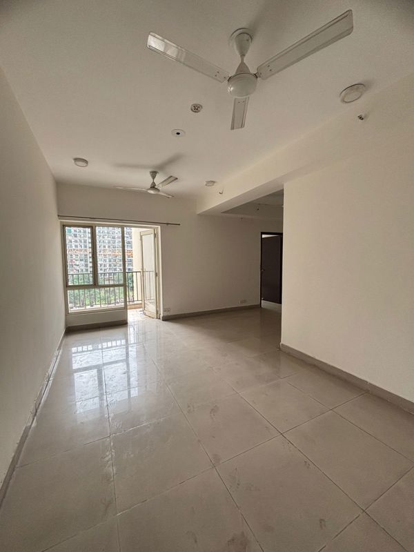 3 BHK + Extra Room Apartment For Sale in Panchsheel Greens II
