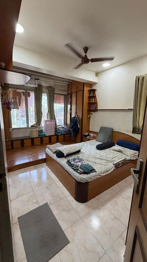 Bedroom in 3 BHK Apartment at Neev Ivory Tower, Dadar West – for Rent