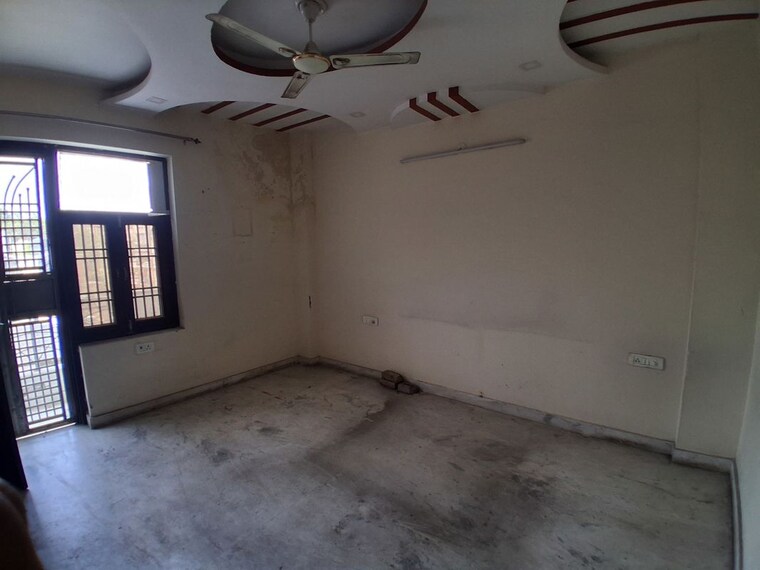 Room, rajouri garden 4 Bedroom 190 Sq.Yd. Builder Floor In Rajouri Garden Delhi 10206673