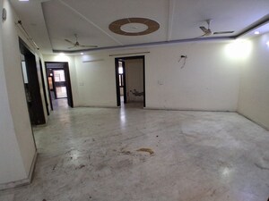 4 BHK Builder Floor For Rent in Rajouri Garden