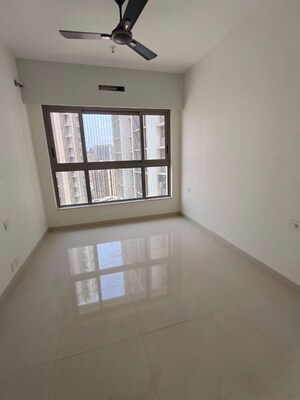 2 BHK Apartment For Sale in Kalpataru Immensa, Kolshet Road