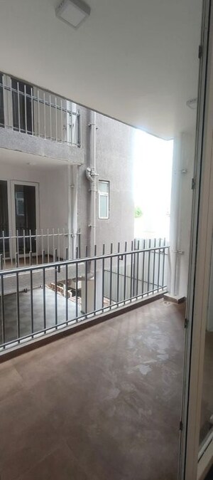 Balcony in 2.5 BHK Builder Floor at Smart World Gems, Sector 89 – for Rent