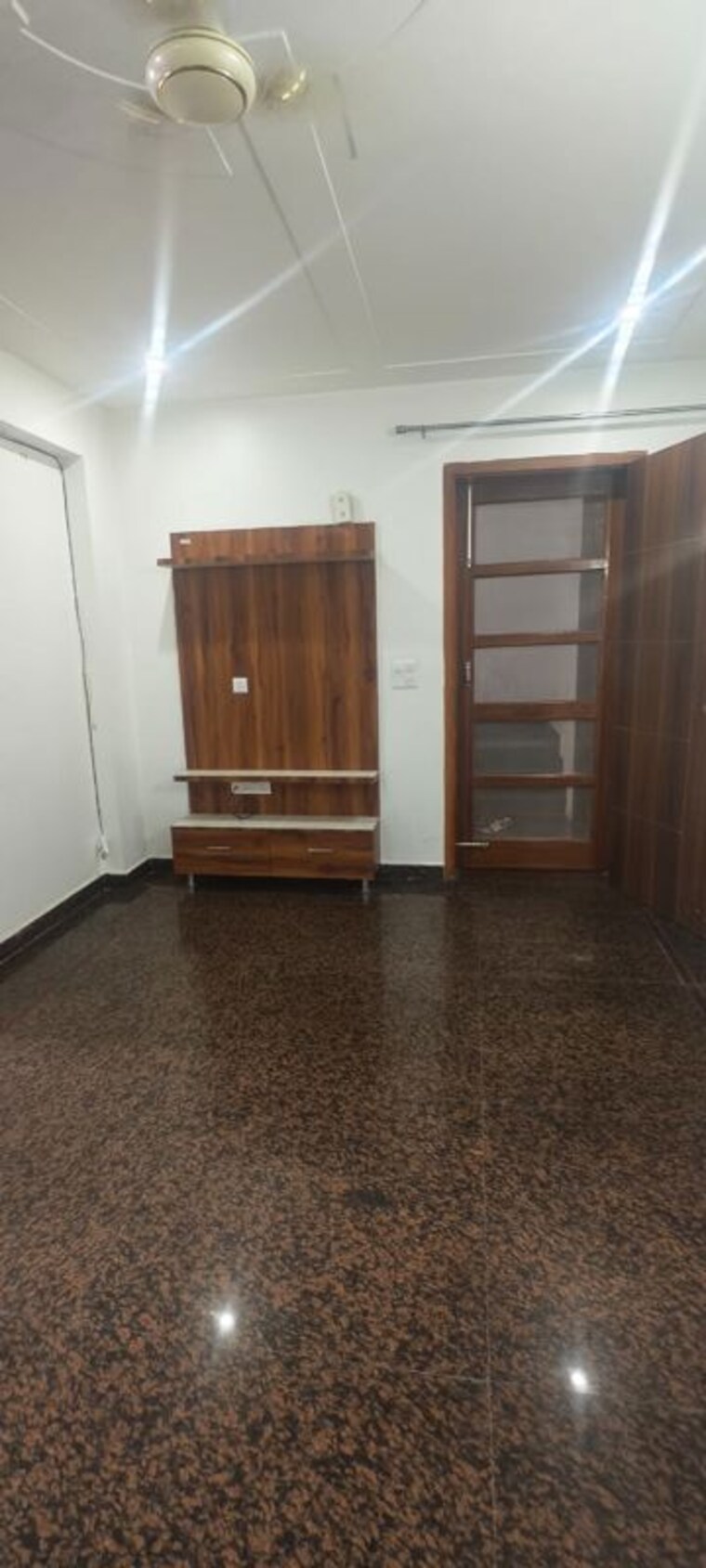 Room, sector 45 2 Bedroom 1200 Sq.Ft. Builder Floor In Sector 45 Gurgaon 10206701