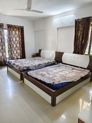 Bedroom in 4 BHK Apartment at Kapil Malhar Apartment, Baner – for Rent