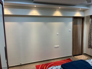 Room in 3 BHK Apartment at Venkatesh Skydale, Hingne Khurd – for Sale