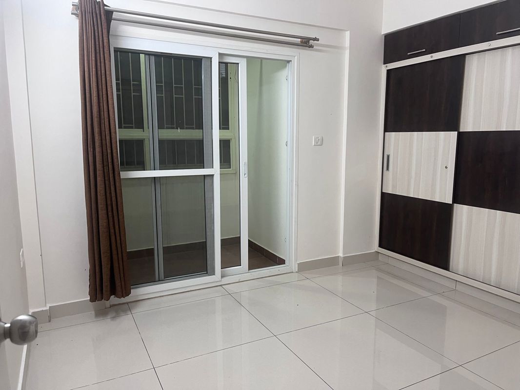 3 BHK Apartment For Sale in SLV Splendour