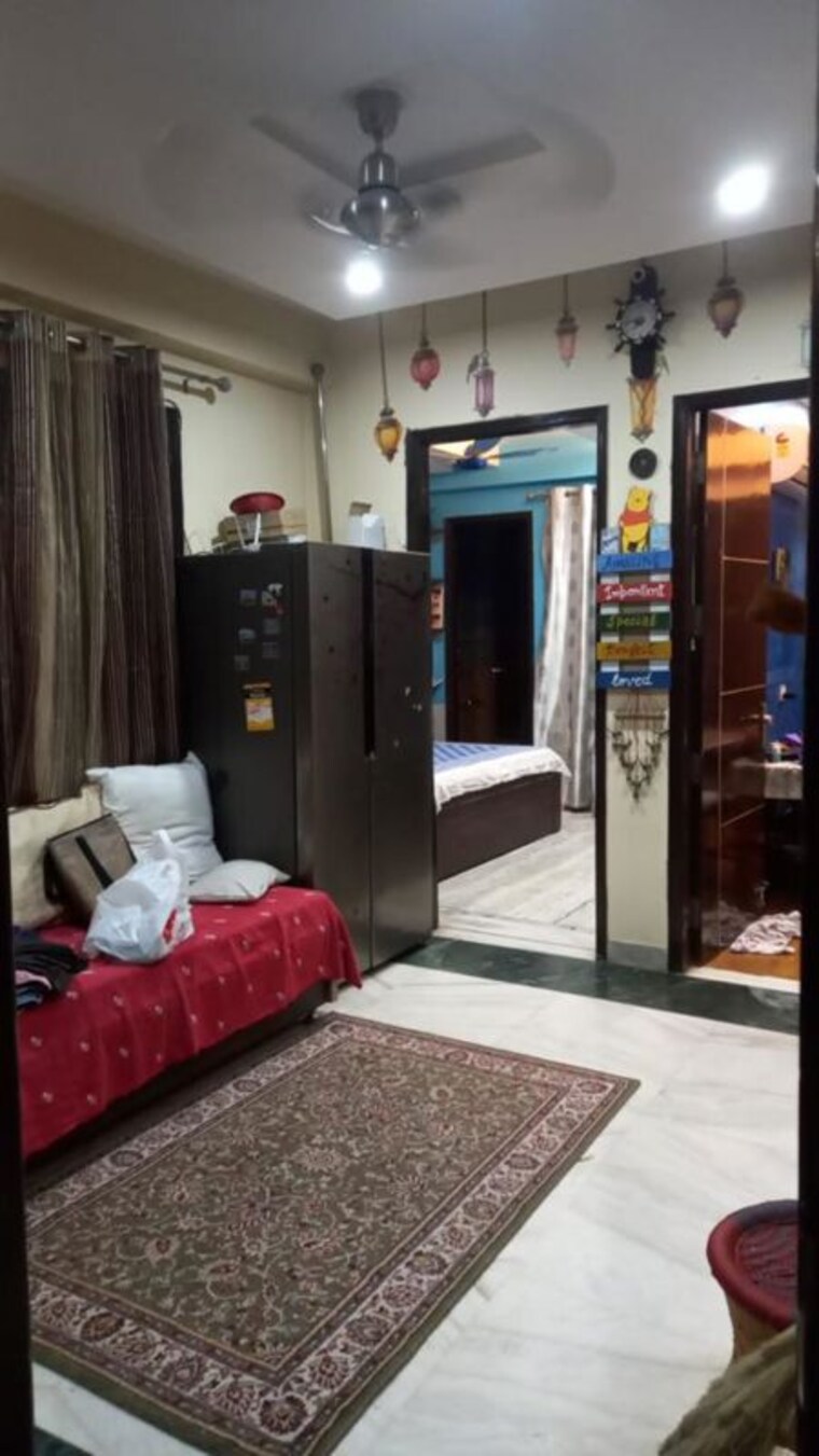 Living Room, sector 15 3 Bedroom 215 Sq.Yd. Builder Floor In Sector 15 Gurgaon 10206764