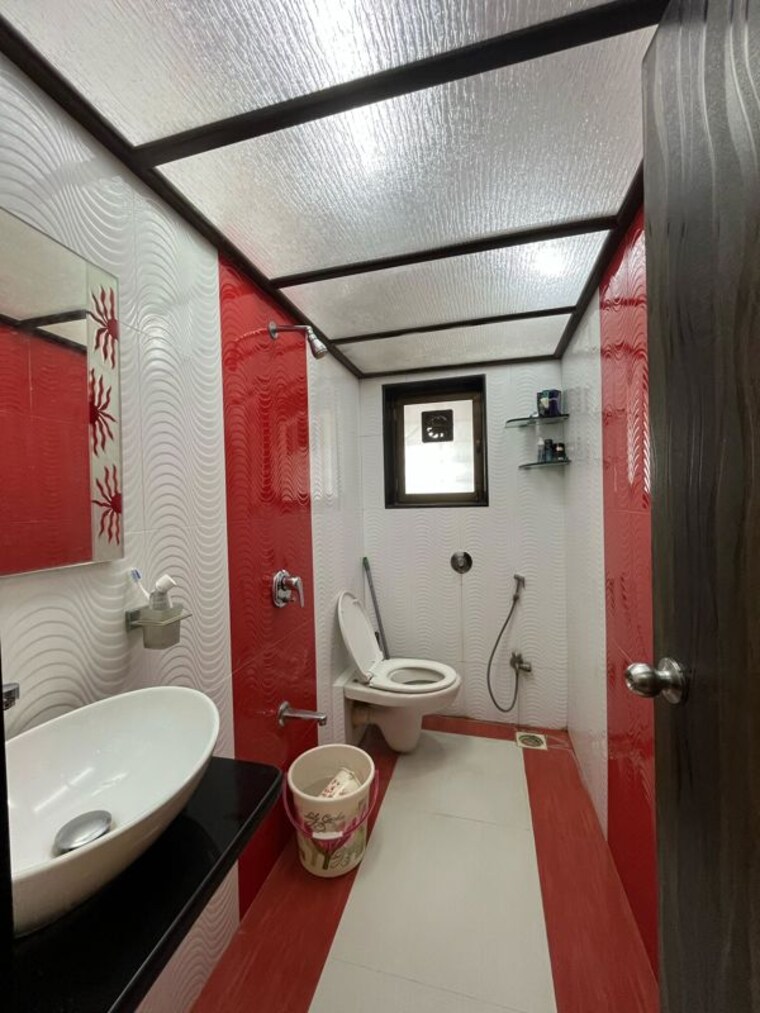 Bathroom, bhoj-bhavan 2 Bedroom 975 Sq.Ft. Apartment In Chembur Mumbai 10206763