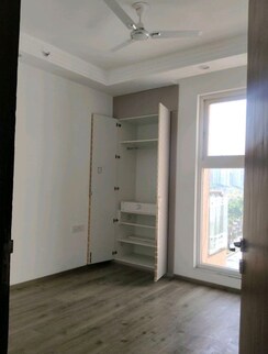 2 BHK Apartment For Rent in Ace Starlit