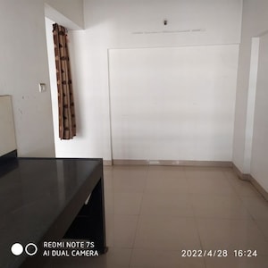 Furnished Amenities in 2 BHK Apartment at Kumar Park Infinia, Fursungi – for Rent