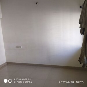 Furnished Amenities in 2 BHK Apartment at Kumar Park Infinia, Fursungi – for Rent