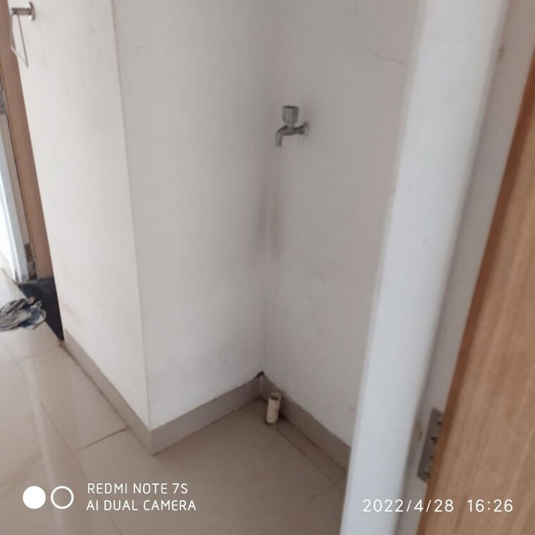 Bathroom, kumar-park-infinia 2 Bedroom 1050 Sq.Ft. Apartment In Fursungi Pune 10206811