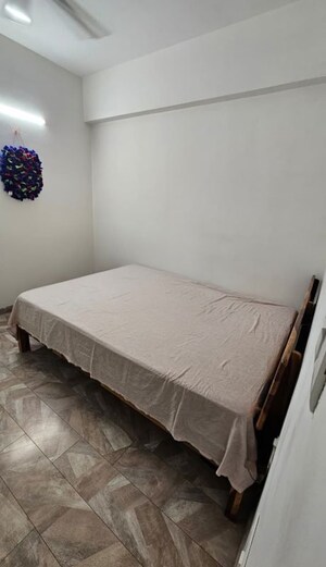 Bedroom in 2 BHK Apartment at Candeur Carlisle, Mahadevpura – for Rent