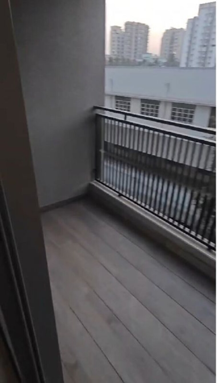 Balcony, chembur 2 Bedroom 975 Sq.Ft. Apartment In Chembur Mumbai 10206827