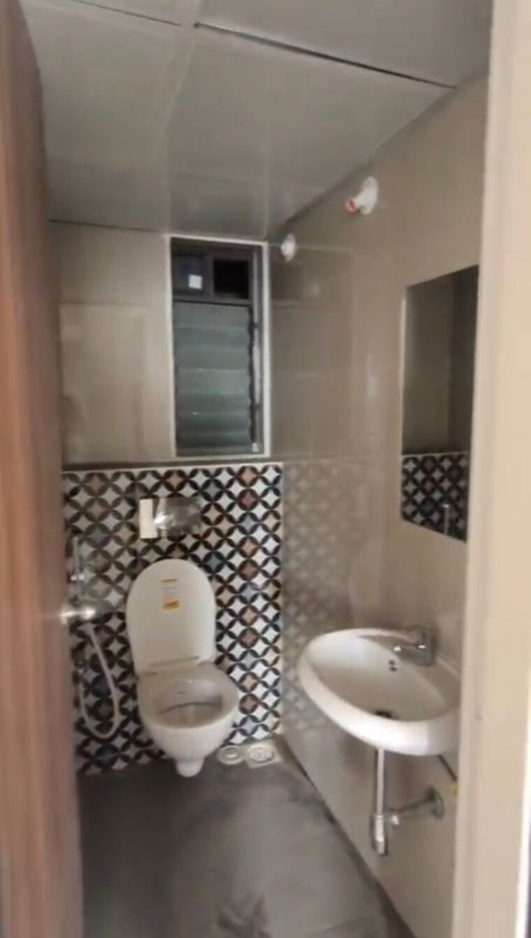 Bathroom, dosti-greater-thane 1 Bedroom 340 Sq.Ft. Apartment In Kalher Thane 10206821