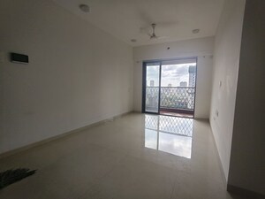 Room in 2 BHK Apartment at Modirealty Vatvriksh, Goregaon West – for Rent