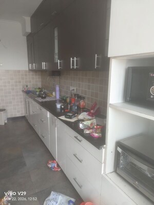 Kitchen in 4 BHK Apartment at DLF Belvedere Towers, Sector 24 – for Rent