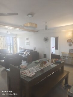 4 BHK + Pooja Room,Servant Room,Extra Room Apartment For Rent in DLF Belvedere Towers