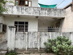 6+ BHK Independent House – Exterior View View at Ratan Lal Nagar - for Sale