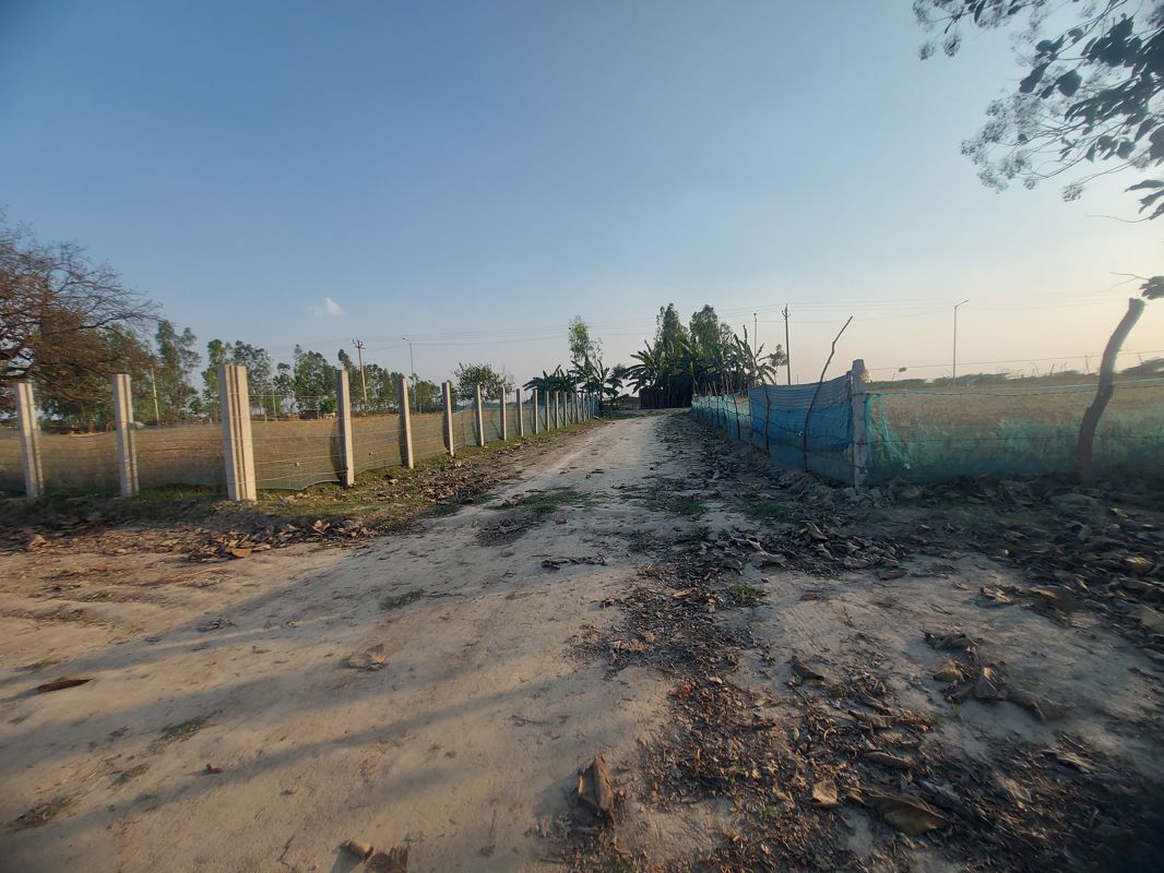 Plot For Sale in Mohanlalganj
