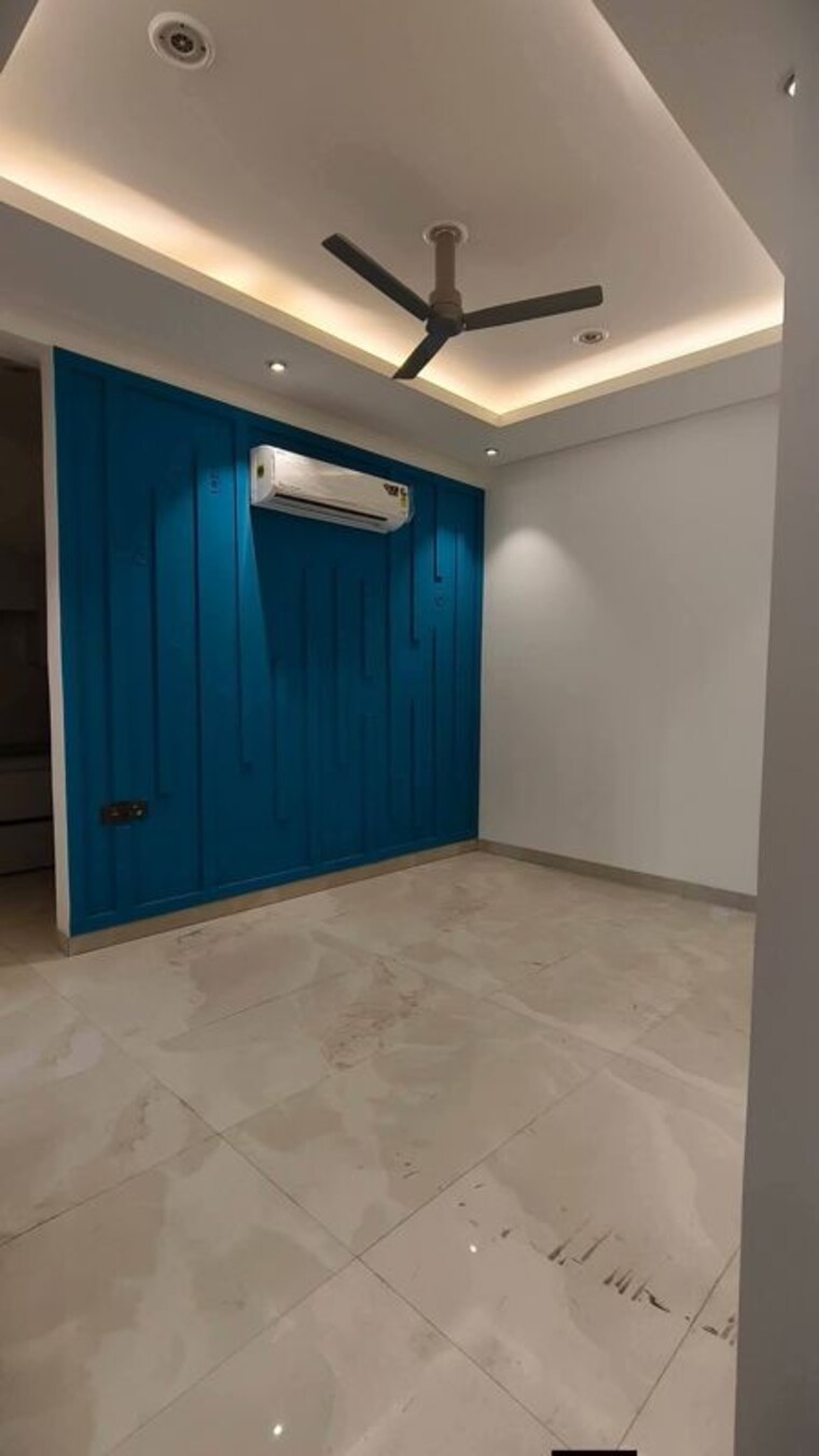 Room, saket 3 Bedroom 1500 Sq.Ft. Apartment In Saket Delhi 10206878