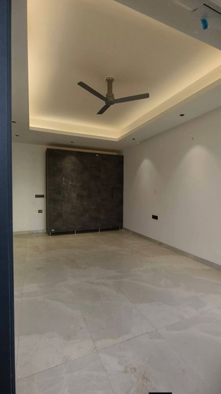 Room, saket 3 Bedroom 1500 Sq.Ft. Apartment In Saket Delhi 10206878