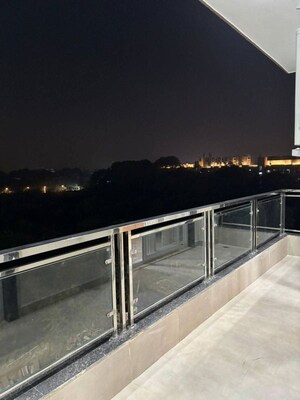 Balcony in 1 BHK Apartment at Saket – for Rent