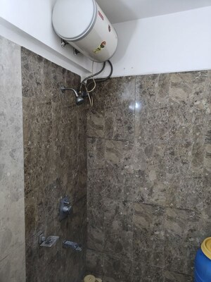 Furnished Amenities in 2 BHK Apartment at Romell Umiya Grandeur, Goregaon East – for Rent