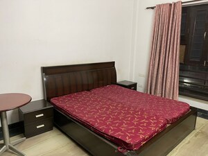 Bedroom in 3 BHK Builder Floor at Sector 46 – for Rent