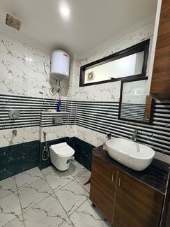 1 BHK Builder Floor For Rent in Ansal Plaza Sector-23