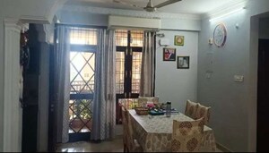 Living Room in 3 BHK Apartment at Gomti Nagar – for Rent