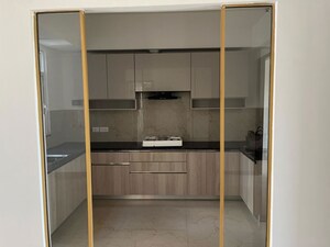 Kitchen in 2 BHK Builder Floor at Smart World Orchard, Sector 61 – for Rent