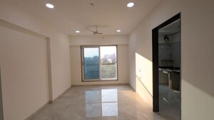 Room in 1.5 BHK Apartment at NICCO Anamika, Andheri East – for Sale