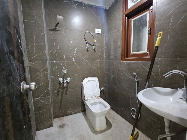 Bathroom, saket 2 Bedroom 750 Sq.Ft. Builder Floor In Saket Delhi 10206972
