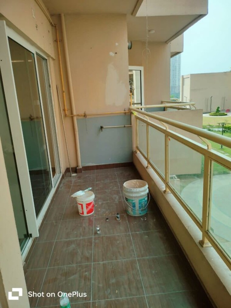 Balcony, elite-golf-green 3 Bedroom 1895 Sq.Ft. Apartment In Sector 79 Noida 10206982