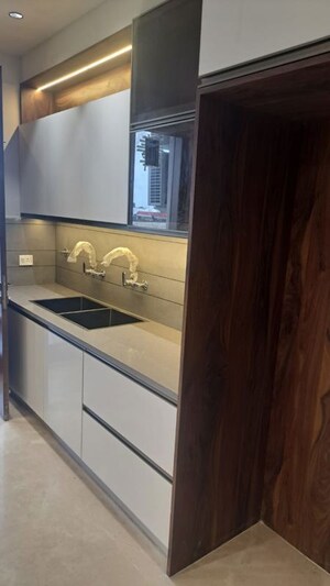 Furnished Amenities in 4 BHK Apartment at Sector 12 Panchkula – for Sale