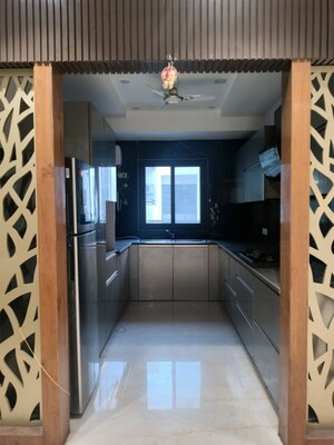Kitchen in 2 BHK Builder Floor at Kohli One Malibu Town, Sector 47 – for Rent