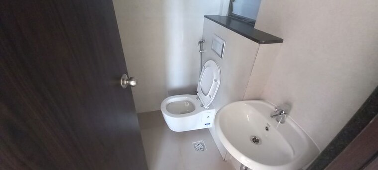 Bathroom, mahindra-lifespaces-roots 1 Bedroom 456 Sq.Ft. Apartment In Kandivali East Mumbai 10207089