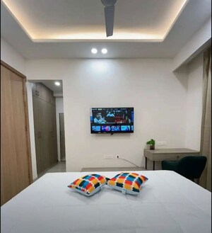 Bedroom in 3 BHK Apartment at Shalimar Emerald, Butler Colony – for Rent