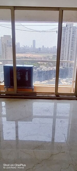 Kitchen in 3.5 BHK Apartment at Neumec Chandelier Court, Worli – for Rent