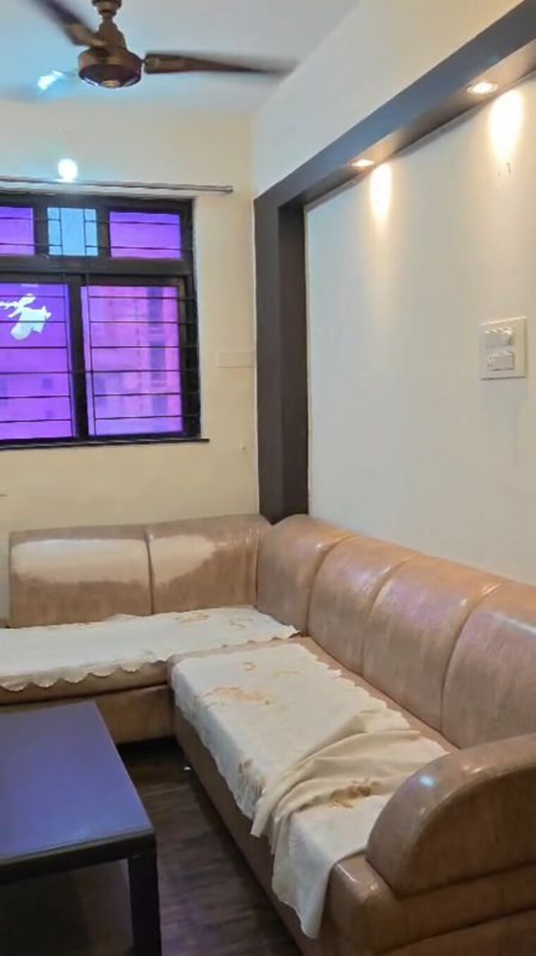 Bedroom, hiranandani-estate 1.5 Bedroom 400 Sq.Ft. Apartment In Ghodbunder Road Thane 10207144